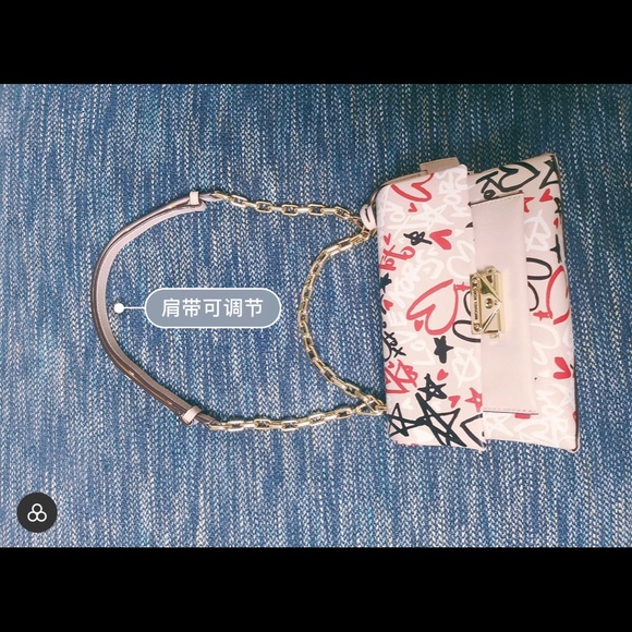 Michael Kors cece Graffiti Print Handbag - Picture 5 of 8